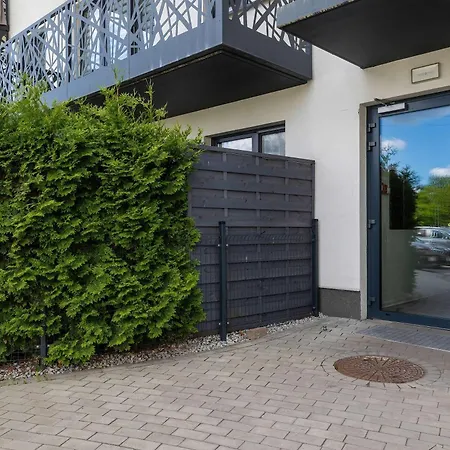 Modern With Parking And Balcony By Renters Sosnowiec